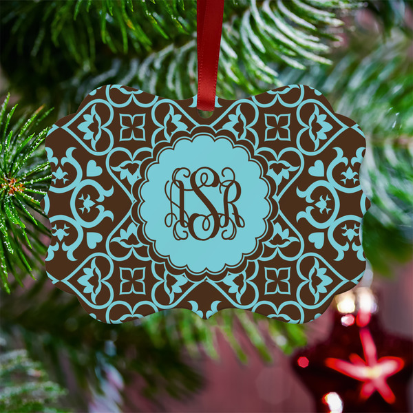 Floral Metal Benilux Ornament - Lifestyle