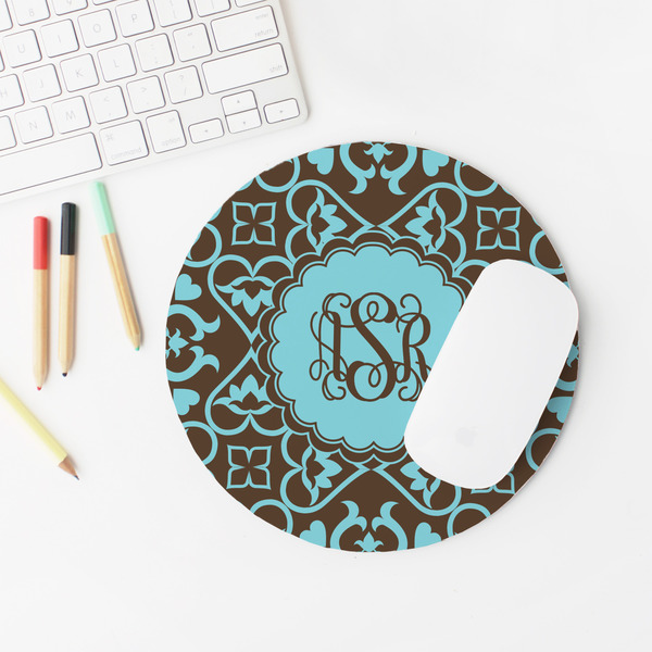 Floral Round Mousepad - LIFESTYLE 2