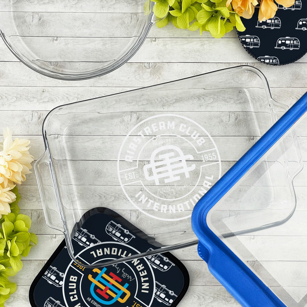 Airstream Club International Logo Glass Baking Dish - 13"x9" - Lifestyle