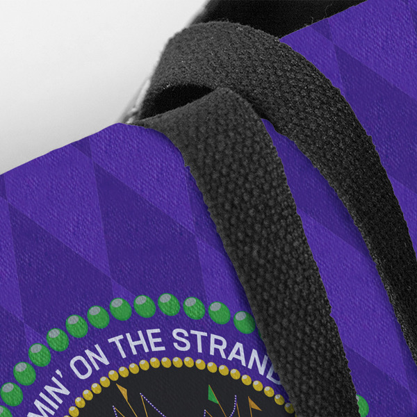 Streamin' on the Strand Closeup of Tote w/Black Handles