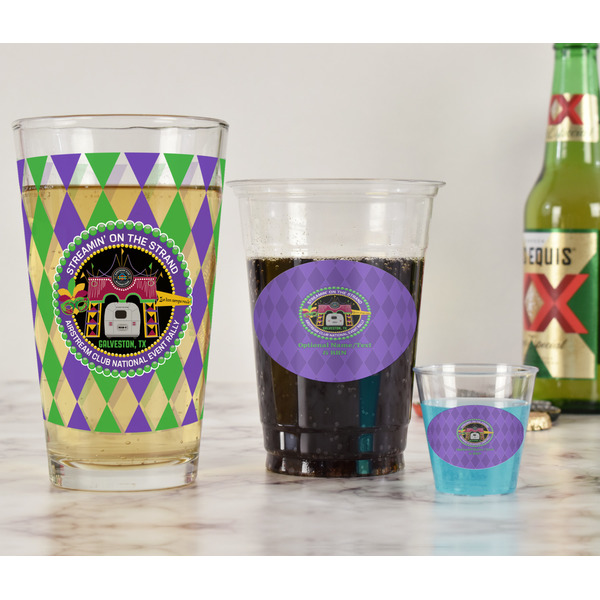 Streamin' on the Strand Pint Glass - Full Fill w Transparency - In Context