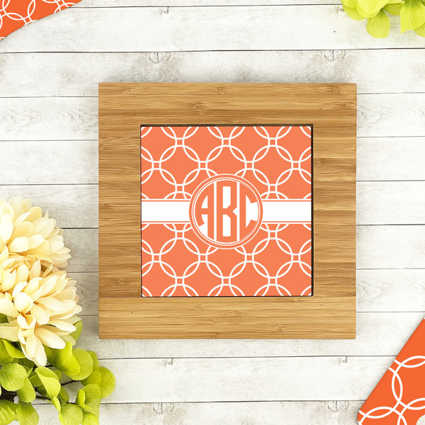 Linked Circles Bamboo Trivet with 6" Tile - LIFESTYLE