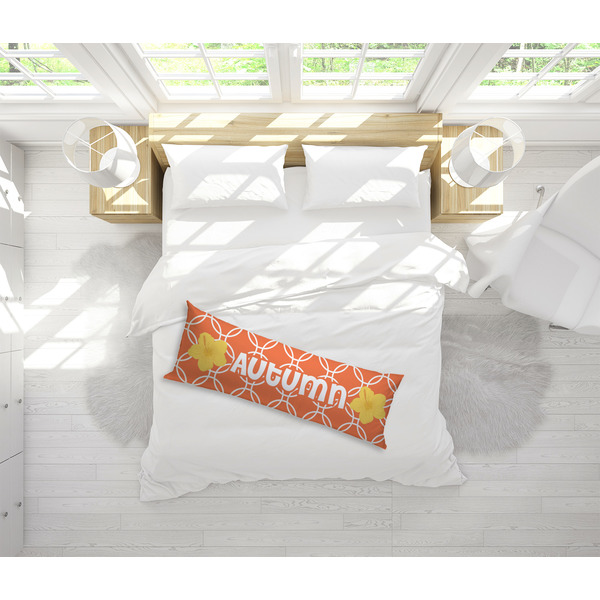 Linked Circles Body Pillow - LIFESTYLE