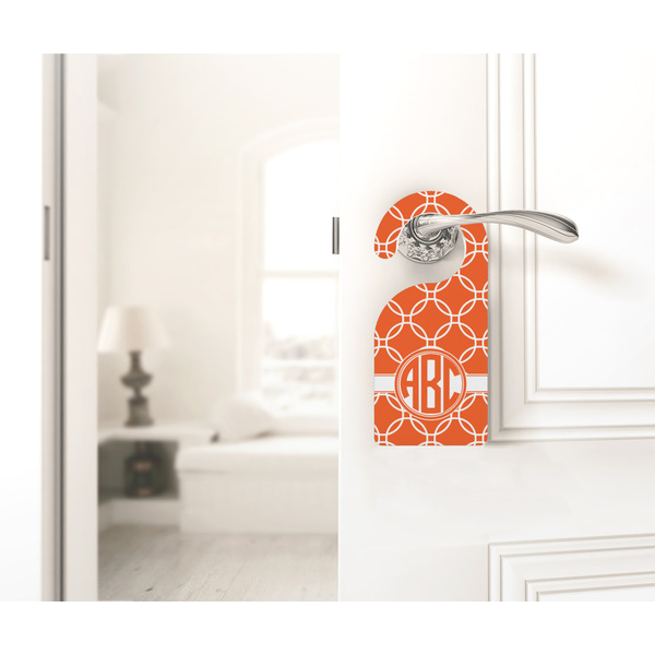 Linked Circles Door Hanger - LIFESTYLE