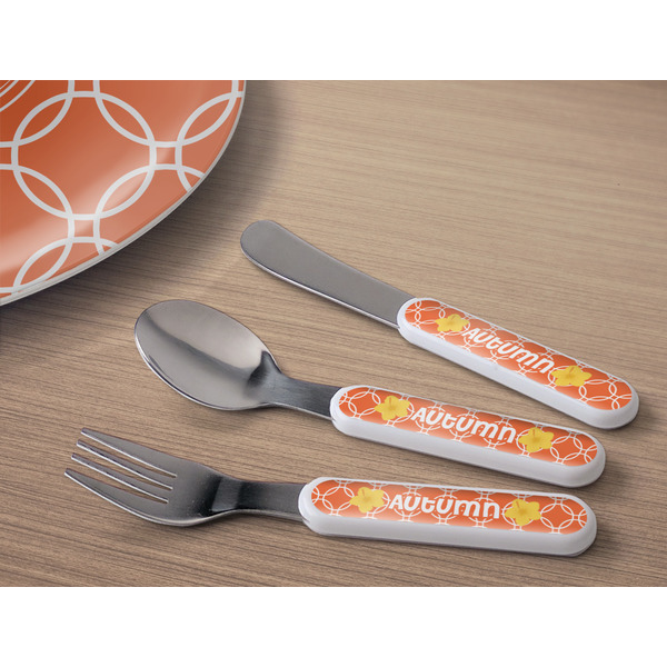 Linked Circles Kids Flatware w/ Plate