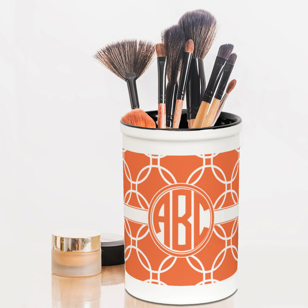 Linked Circles Pencil Holder - LIFESTYLE makeup