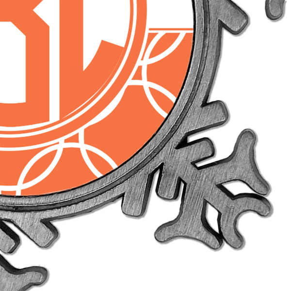 Linked Circles Vintage Snowflake - Detail