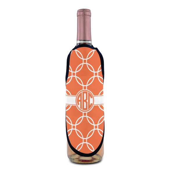 Linked Circles Wine Bottle Apron - IN CONTEXT