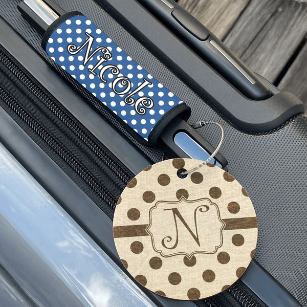 Polka Dots Wood Luggage Tags - Round - Lifestyle