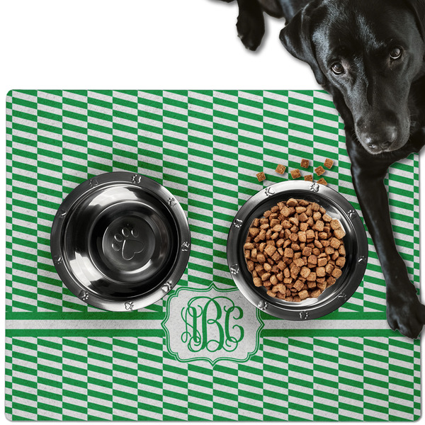 Zig Zag Dog Food Mat - Large LIFESTYLE