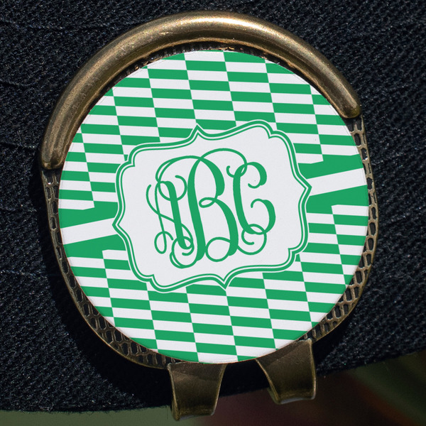 Zig Zag Golf Ball Marker Hat Clip - Gold - Close Up