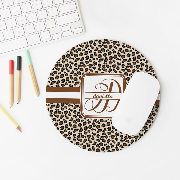 Leopard Print Round Mousepad - LIFESTYLE 2
