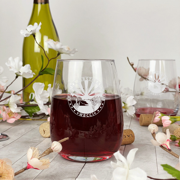 Arizona Airstream Club Stemless Wine Glass - In Context