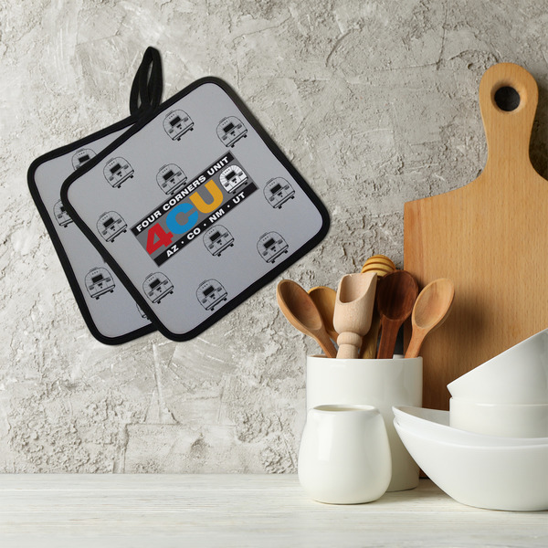 4 Corners Unit Airstream Club Neoprene Pot Holder - Set of 2  LIFESTYLE