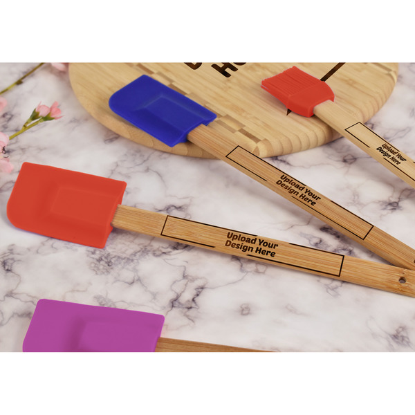 Upload Your Own Silicone Spatula - Red - Lifestyle