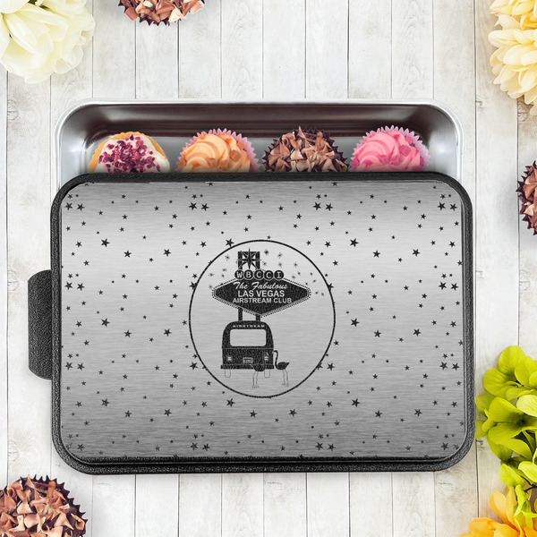 Las Vegas Airstream Club Aluminum Baking Pan - Black Lid - LIFESTYLE