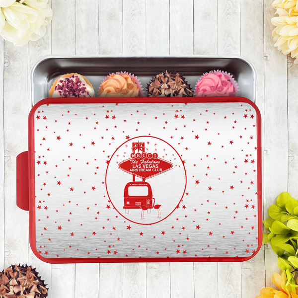 Las Vegas Airstream Club Aluminum Baking Pan - Red Lid - LIFESTYLE