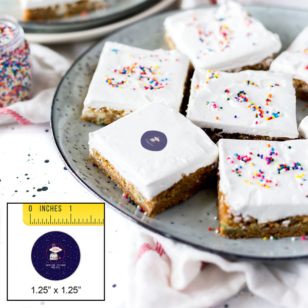 Las Vegas Airstream Club Printed Icing Circle - XSmall - In Context