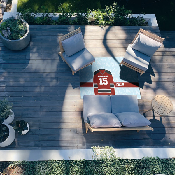 Hockey 4'x6' Patio Rug - In context