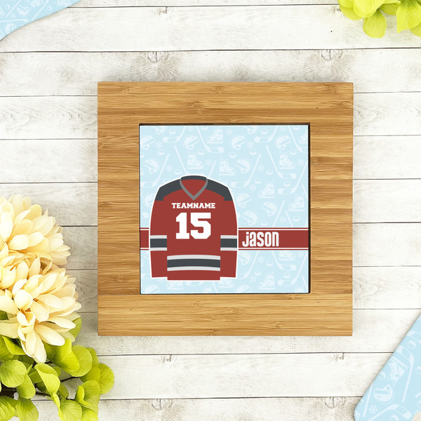 Hockey Bamboo Trivet with 6" Tile - LIFESTYLE