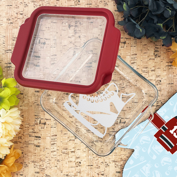 Hockey Glass Cake Dish - LIFESTYLE (8x8)