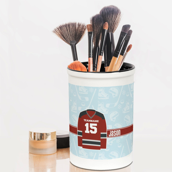 Hockey Pencil Holder - LIFESTYLE makeup