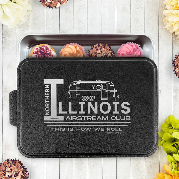 Northern Illinois Airstream Club Logo Aluminum Baking Pan - Black Lid - LIFESTYLE