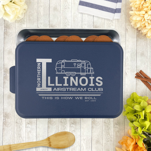 Northern Illinois Airstream Club Logo Aluminum Baking Pan - Navy Lid - LIFESTYLE