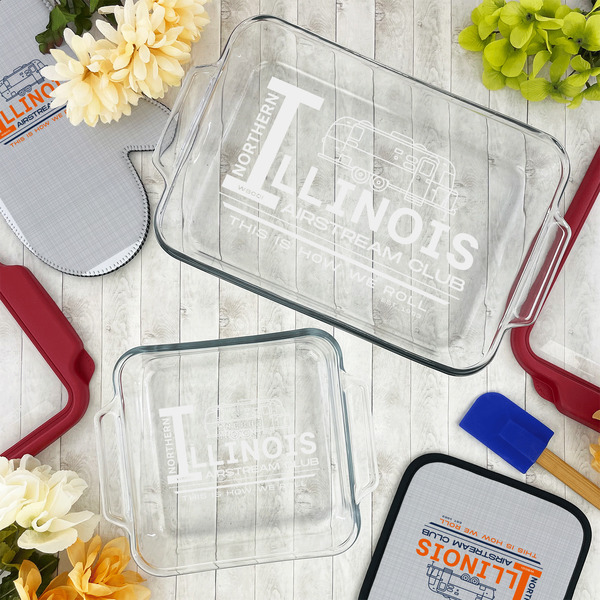 Northern Illinois Airstream Club Logo Glass Baking Dish Set - Lifestyle