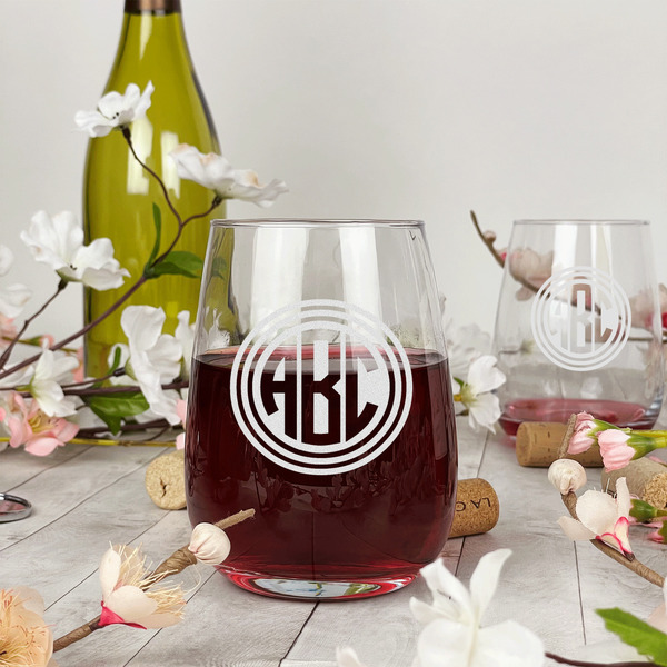 Round Monogram Stemless Wine Glass - In Context