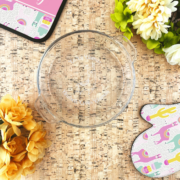 Llamas Glass Pie Dish - LIFESTYLE