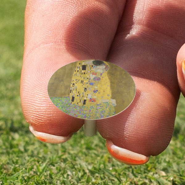 The Kiss (Klimt) - Lovers Golf Tees & Ball Markers Set - Marker
