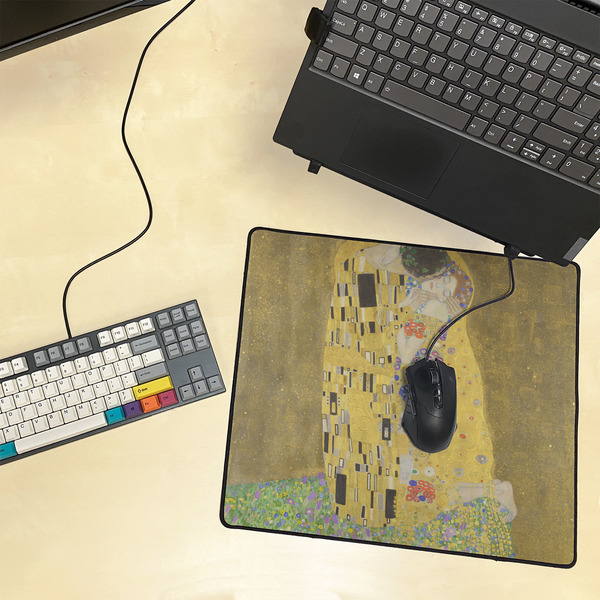 The Kiss (Klimt) - Lovers Medium Gaming Mats - LIFESTYLE
