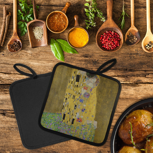 The Kiss (Klimt) - Lovers Neoprene Pot Holder - Set of 2  LIFESTYLE (Flatlay)