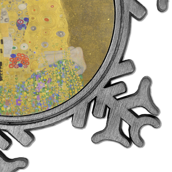 The Kiss (Klimt) - Lovers Vintage Snowflake - Detail