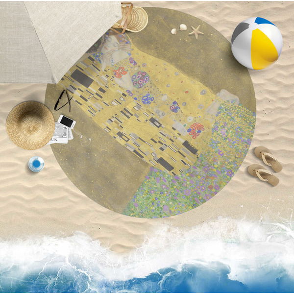 The Kiss - Lovers Round Beach Towel Lifestyle