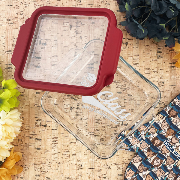 Graduating Students Glass Cake Dish - LIFESTYLE (8x8)