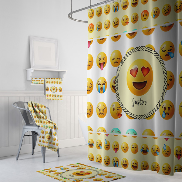 Emojis Bath Towel Sets - 3-piece - In Context