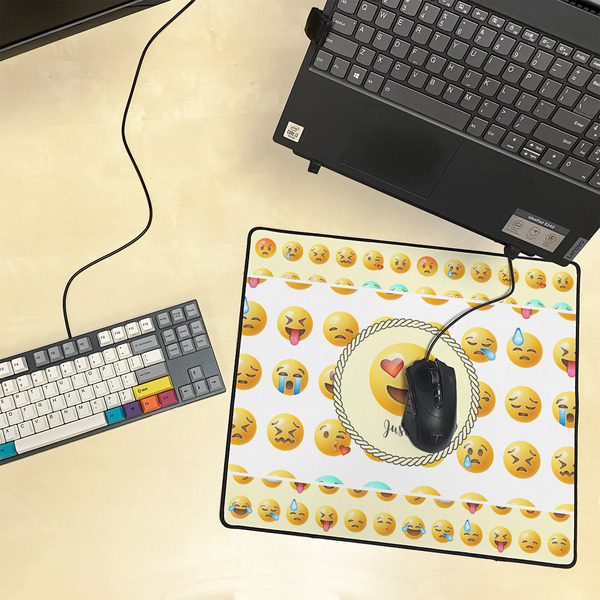 Emojis Medium Gaming Mats - LIFESTYLE