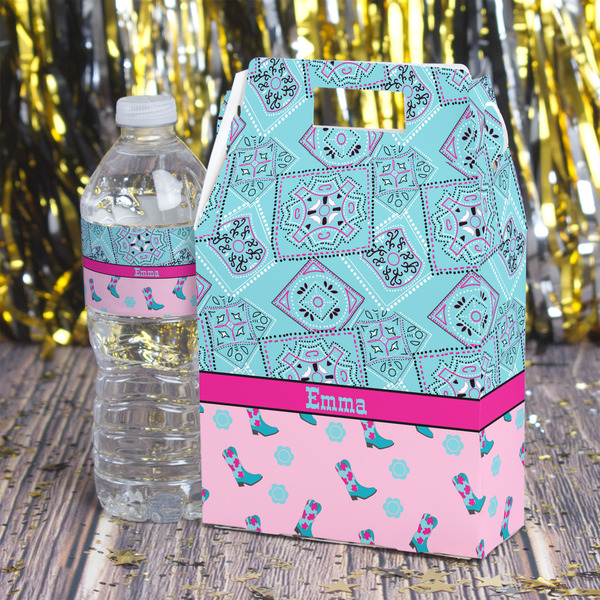 Cowgirl Gable Favor Box - In Context