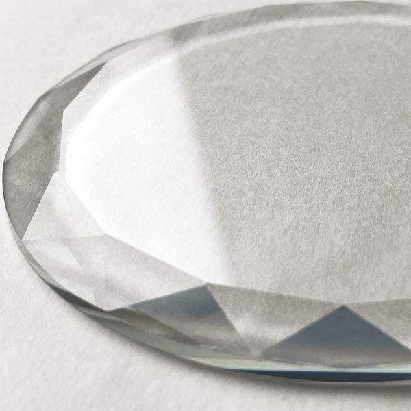 Engraved Glass Ornament - Round Detail