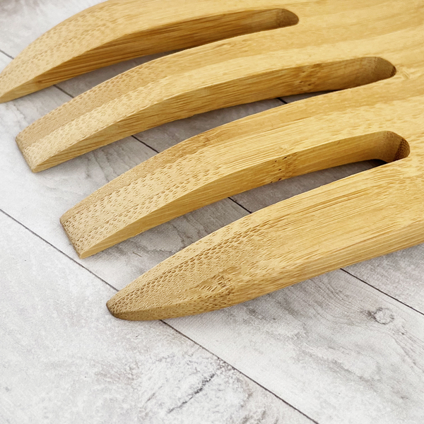 Bamboo Salad Hands - DETAIL