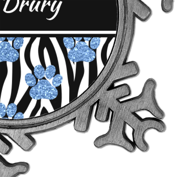 Custom Design - Vintage Snowflake - Detail
