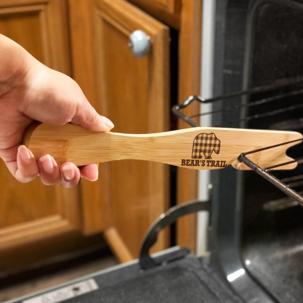 Custom Design - Rack Grabber - LIFESTYLE