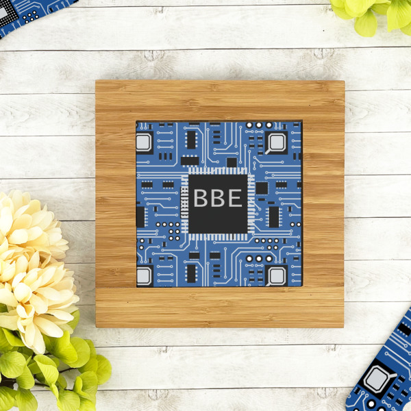 Custom Design - Bamboo Trivet with 6" Tile - LIFESTYLE