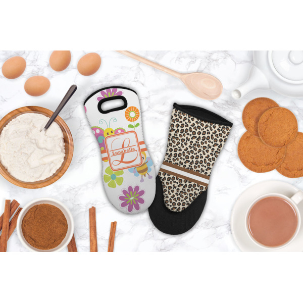 Custom Design - Neoprene Oven Mitt - Lifestyle Image