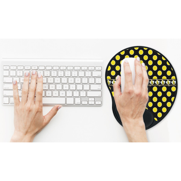 Custom Design - Mouse Pad with Wrist Rest - LIFESYTLE 2 (in use)