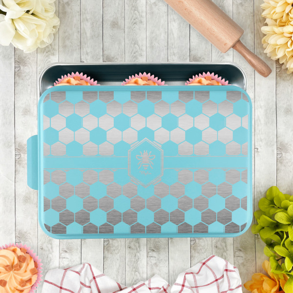 Custom Design - Aluminum Baking Pan - Teal Lid - LIFESTYLE