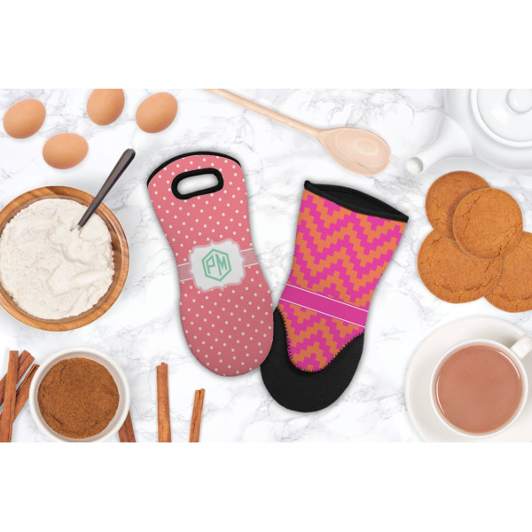 Custom Design - Neoprene Oven Mitt - Lifestyle Image