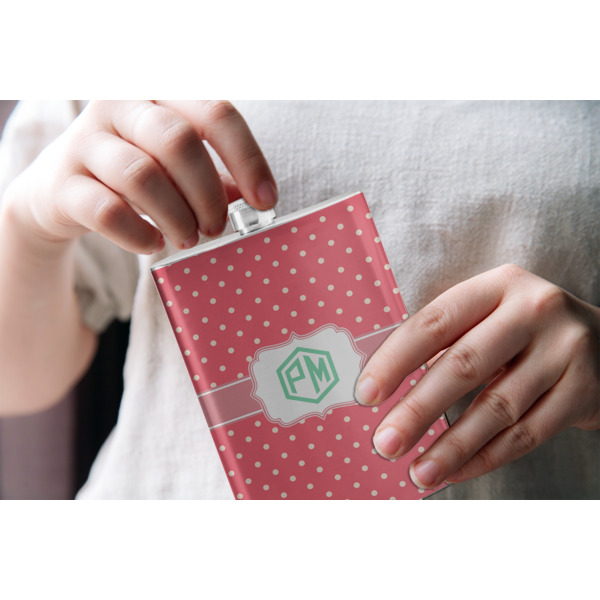 Custom Design - Stainless Steel Flask - LIFESTYLE 1